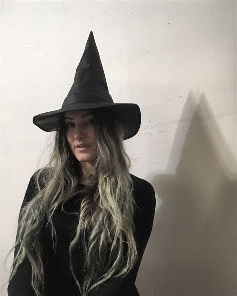 Witches of the Past: Famous Figures Who Wore the Old Fashioned Witch Hat